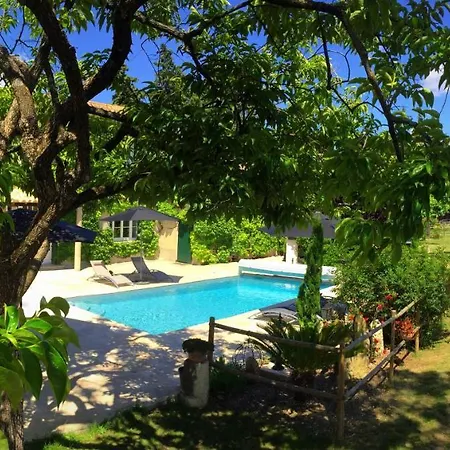 Des Abeilles - D'hôtes 4* La Bégude-de-Mazenc