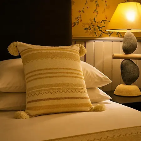 Des Abeilles - D'hôtes 4* La Bégude-de-Mazenc